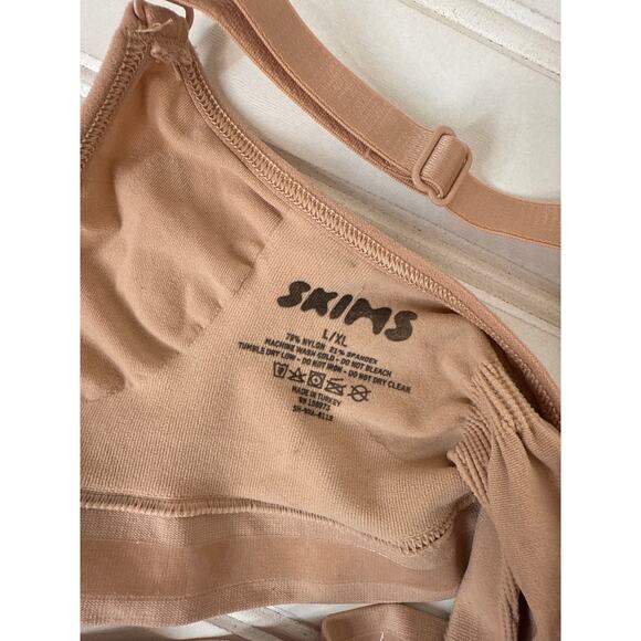 NEW Skims Seamless Sculpt Bralette & Mica Mid Waist Thong BUNDLE Size S & L - Picture 5 of 7